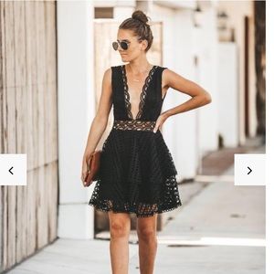 VICI Romantically yours crochet lace dress-black